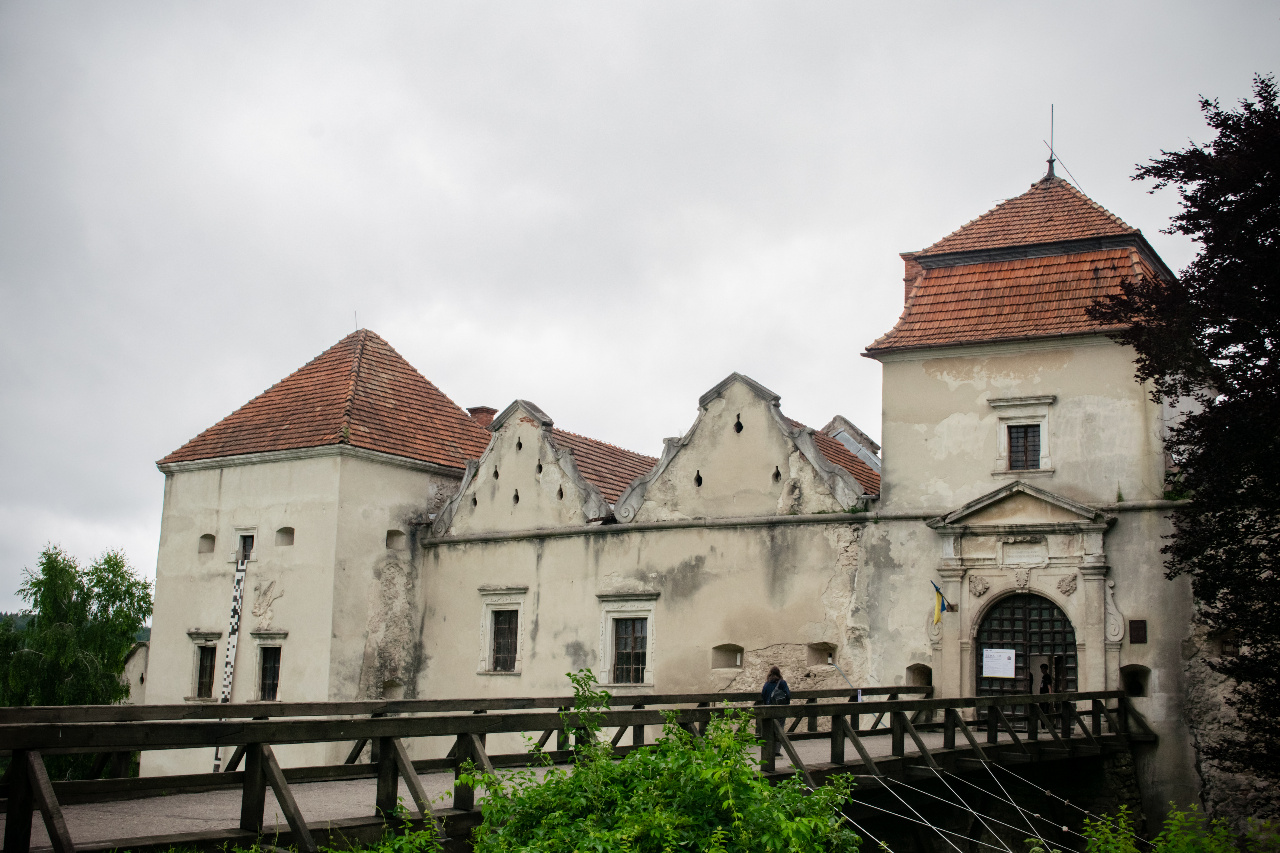 Свіржський замок