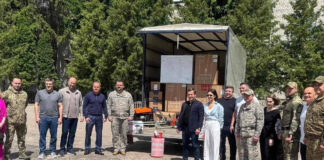 Благодійниками передали безпілотники «Сіромаха», «Mavic», тепловізори, а також інше військове обладнання нашим бойовим підрозділам.