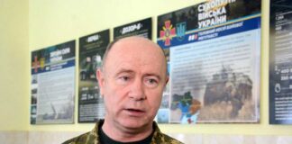 Начальник Львівського ліцею з посиленою військово-фізичною підготовкою імені Героїв Крут Юрій Гусар