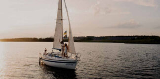 “Море” - новий літній хіт від Наталки Карпи у дуеті з Caroline