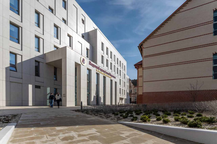 Львівський Медичний Центр Святої Параскеви Львівський Медичний Центр Святої Параскеви