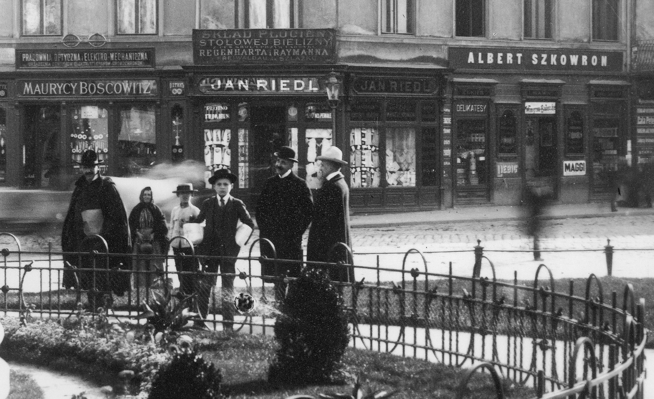 Марійська площа. Львів, 1880-ті рр.