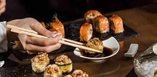 Як подати суші вдома, щоб відчути атмосферу ресторану