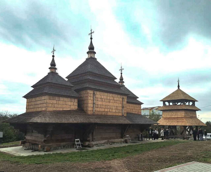 Завершення реставрації дерев’яної церкви Успіння Пресвятої Богородиці у селі Кліцько