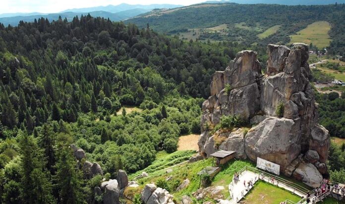 Історико-культурний заповідник «Тустань»