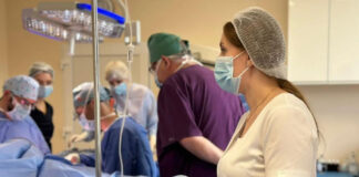 Вісімнадцята хірургічна місія: Чеські фахівці відновлюють кінцівки та якість життя українських військових у Львівському госпіталі