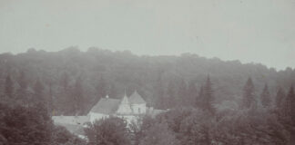 Унівська Лавра на фото 1903 року