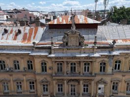 Будинок на Січових Стрільців, 3