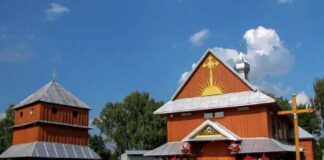 Дерев'яна церква Симеона Стовпника в селі Лісневичі