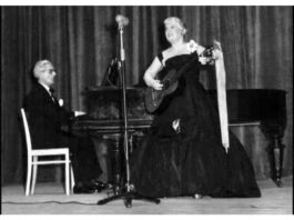 Під час одного з концертів у повоєнній Варшаві